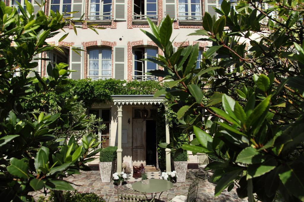 La Maison De Lucie Honfleur Bagian luar foto